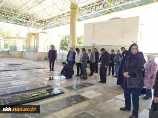 غبار روبی مزار شهداء بمناسبت ایام الله دهه فجر و پیروزی انقلاب اسلامی 16