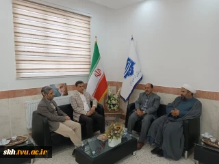 نشست صمیمی با حجت الاسلام و المسلمین حاج آقای کمیلی مدیرکل ستاد اقامه نماز استان خراسان جنوبی