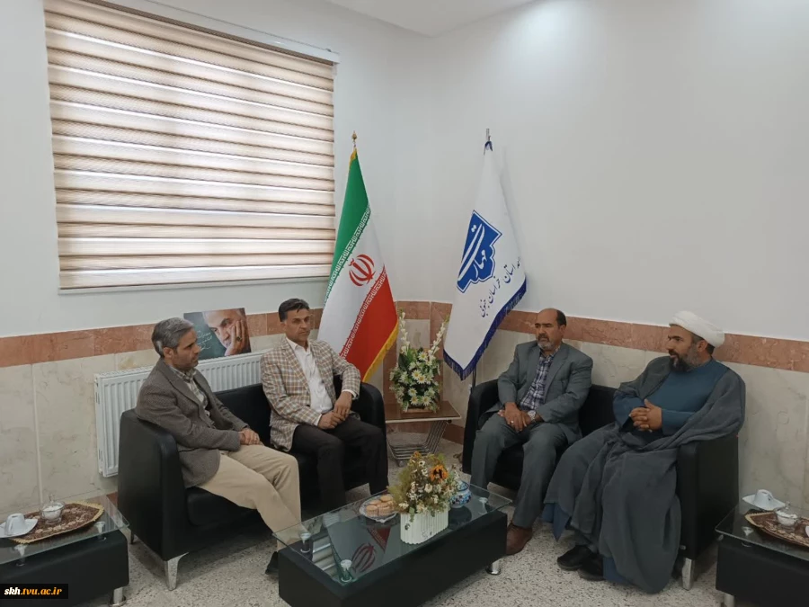نشست صمیمی با حجت الاسلام و المسلمین حاج آقای کمیلی مدیرکل ستاد اقامه نماز استان خراسان جنوبی  2