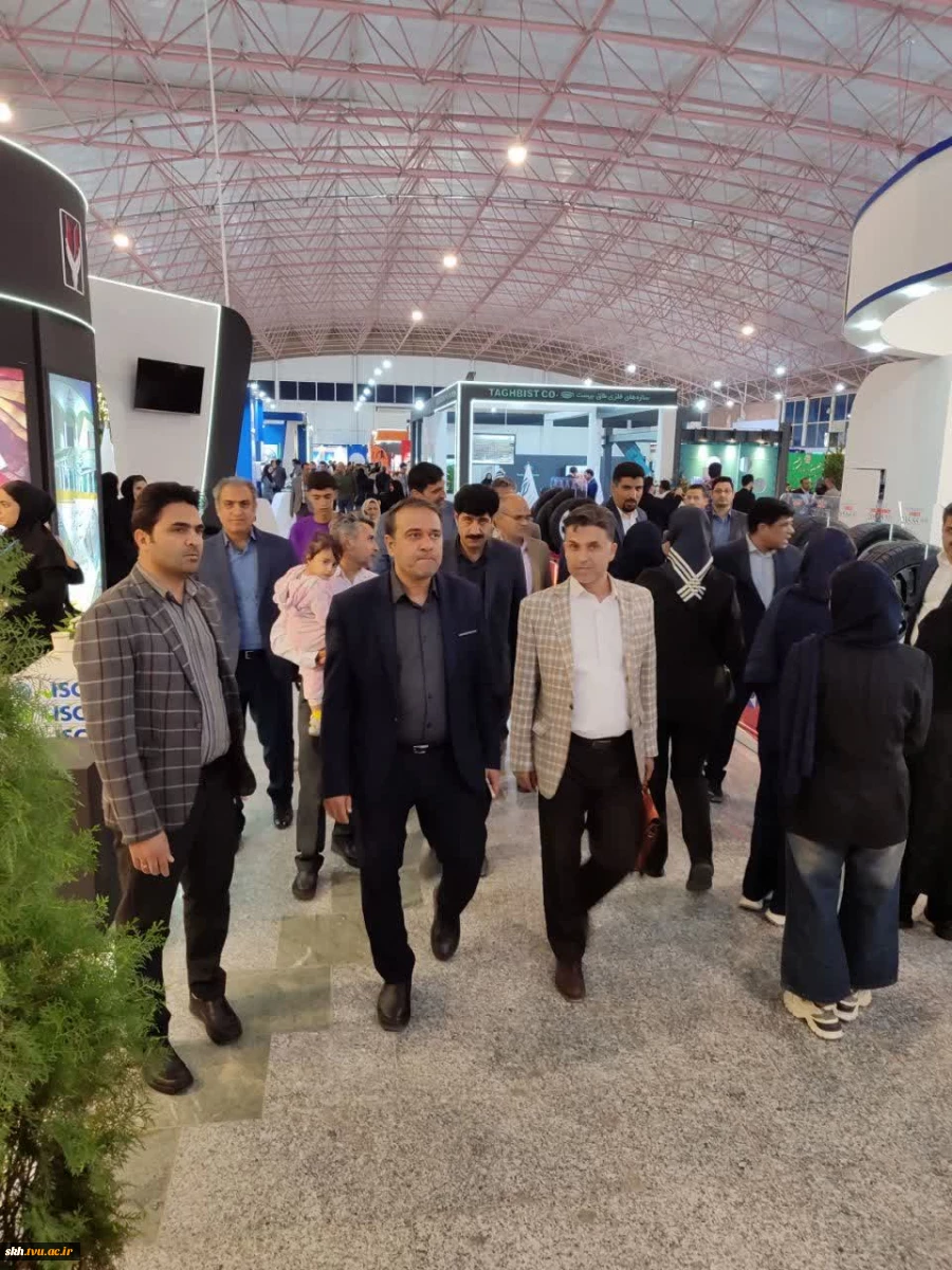 بازدید دکتر علیرضا جهانگیر ریاست دانشگاه ملی مهارت واحد استانی خراسان جنوبی از نمایشگاه بین‌المللی بیرجند  10