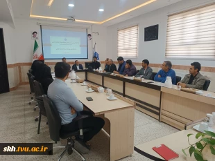 کارگاه آموزشی آئین نامه و بخشنامه های تخلفات اداری با حضوراستاد محترم جناب آقای دکترحسن طورانی 4