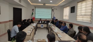 کارگاه آموزشی آئین نامه و بخشنامه های تخلفات اداری با حضوراستاد محترم جناب آقای دکترحسن طورانی 13