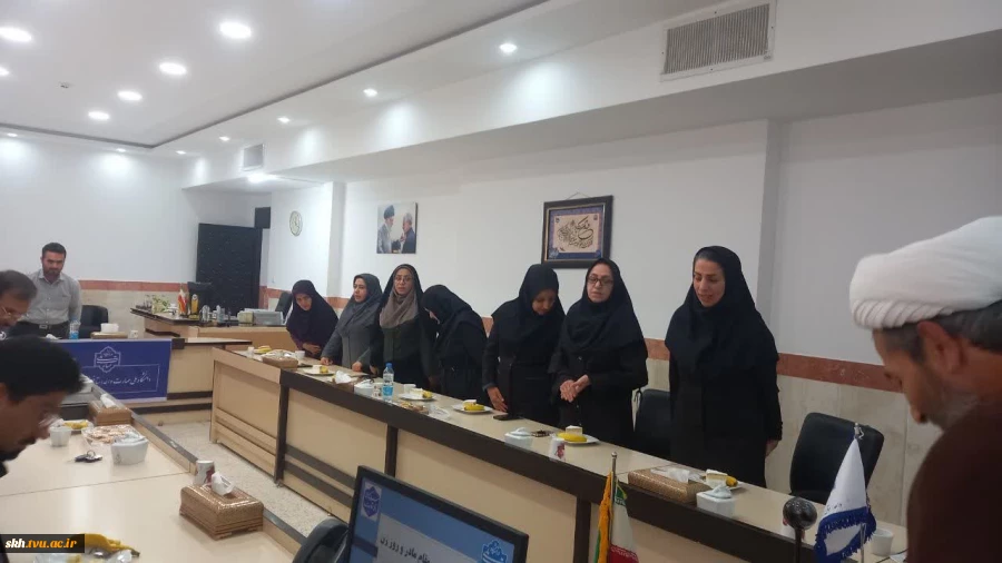 گرامیداشت میلاد باسعادت حضرت فاطمه زهرا‌(سلام‌الله‌علیها)، مراسمی باشکوه و معنوی با هدف گرامیداشت مقام زن و مادر و قدردانی از نقش‌آفرینی بانوان دانشگاه ملی مهارت استان خراسان جنوبی برگزار گردید. 6