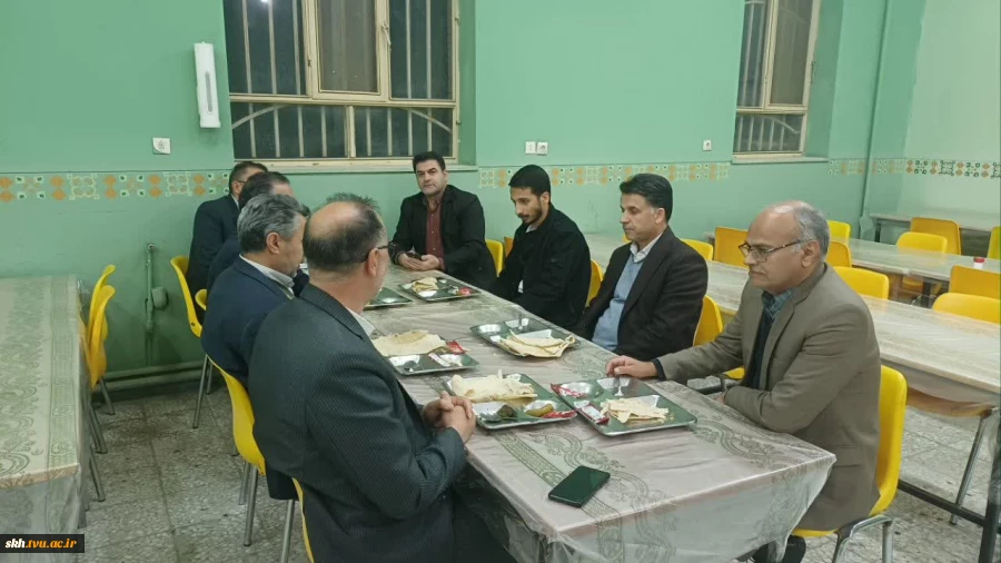 بازدید سرزده ریاست دانشگاه ملی مهارت استان خراسان جنوبی از خوابگاه و سلف سرویس دانشجویان 5