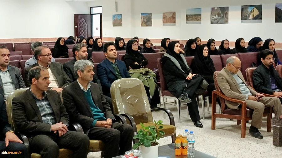 مراسم هفته پژوهش و تجلیل از پژوهشگران دانشگاه ملی مهارت استان خراسان جنوبی 6