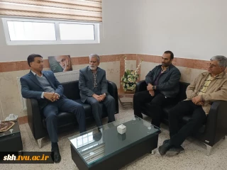 نشست فرمانده بسیج ادارت و کارخانجات بیرجند با ریاست دانشگاه ملی مهارت استان خراسان جنوبی