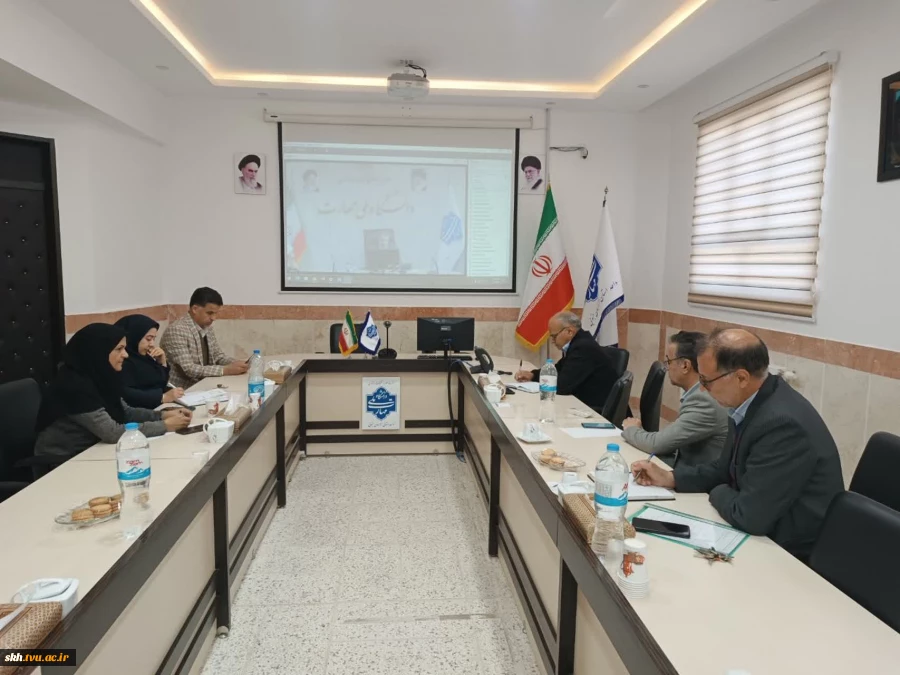 جلسه شورای دانشگاه ملی مهارت با رؤسای واحدهای استانی 4