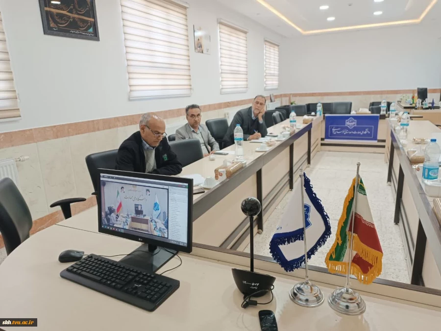 جلسه شورای دانشگاه ملی مهارت با رؤسای واحدهای استانی 7