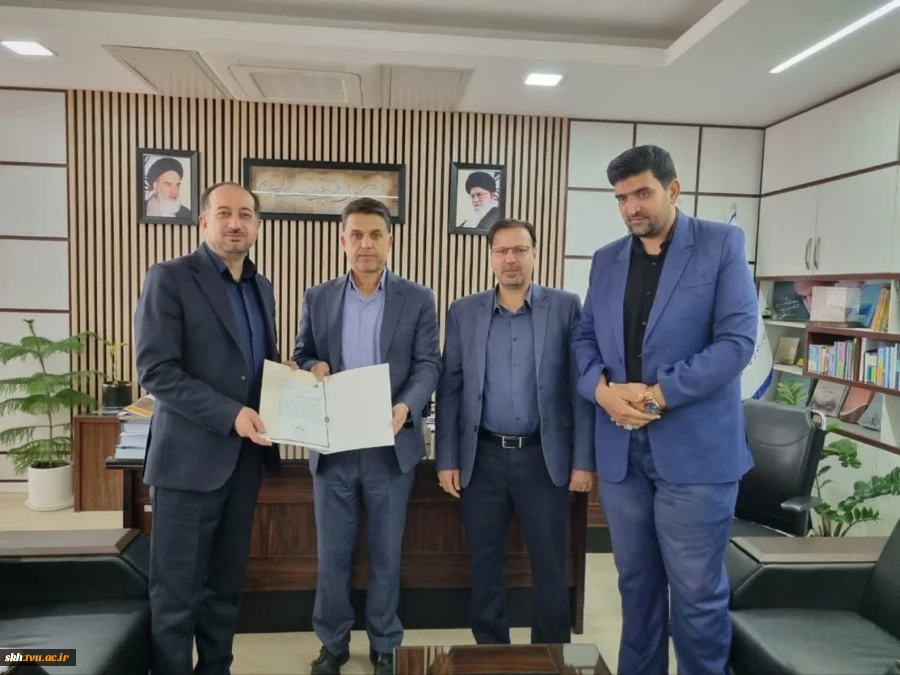 نشست رئیس دانشگاه ملی مهارت استان خراسان جنوبی با رئیس سازمان مدیریت و برنامه ریزی استان 3