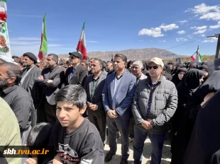 حضور رئیس دانشگاه ملی مهارت استان خراسان جنوبی و مدیرکل دفتر برنامه بودجه ،تحول اداری وبهره وری دانشگاه ملی مهارت، در تشییع و خاکسپاری شهید هاشم میری بُقال 5