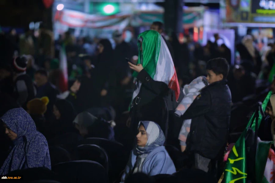 حضور پر شور و شعور همکاران به همراه خانواده ها و جمعی از دانشجویان دانشگاه ملی مهارت واحد استانی خراسان جنوبی در محفل سوگ اربعین قائد شهید امت (قدس سره) 14