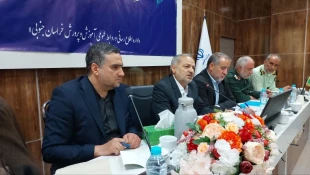 حضور دکتر علیرضا جهانگیر در شورای آموزش و پرورش استان خراسان جنوبی با حضور وزیر آموزش و پرورش 4