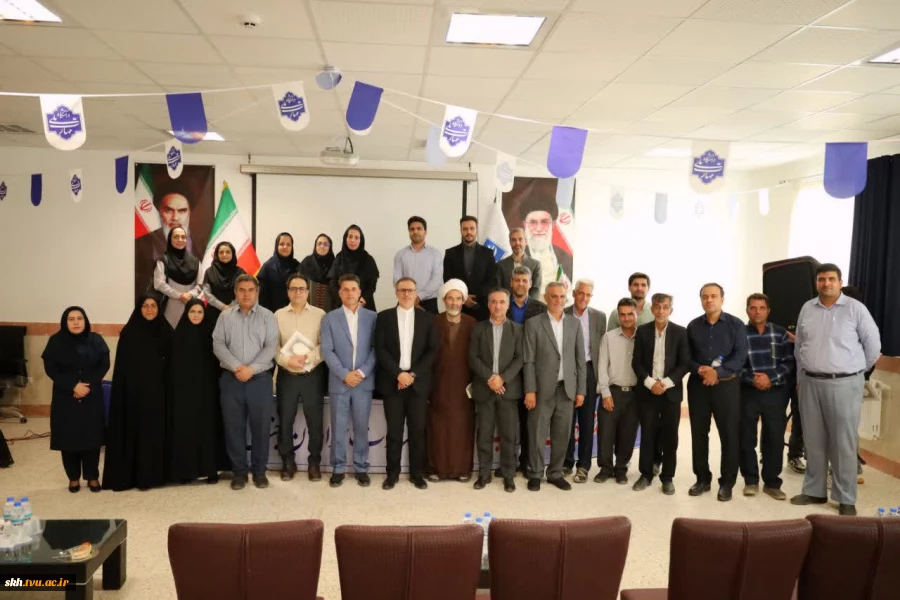 برگزاری دورهمی صمیمی و جشن به مناسبت گرامیداشت روز کارمند در دانشگاه ملی مهارت خراسان جنوبی  9