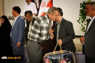 برگزاری دورهمی صمیمی و جشن به مناسبت گرامیداشت روز کارمند در دانشگاه ملی مهارت خراسان جنوبی  10