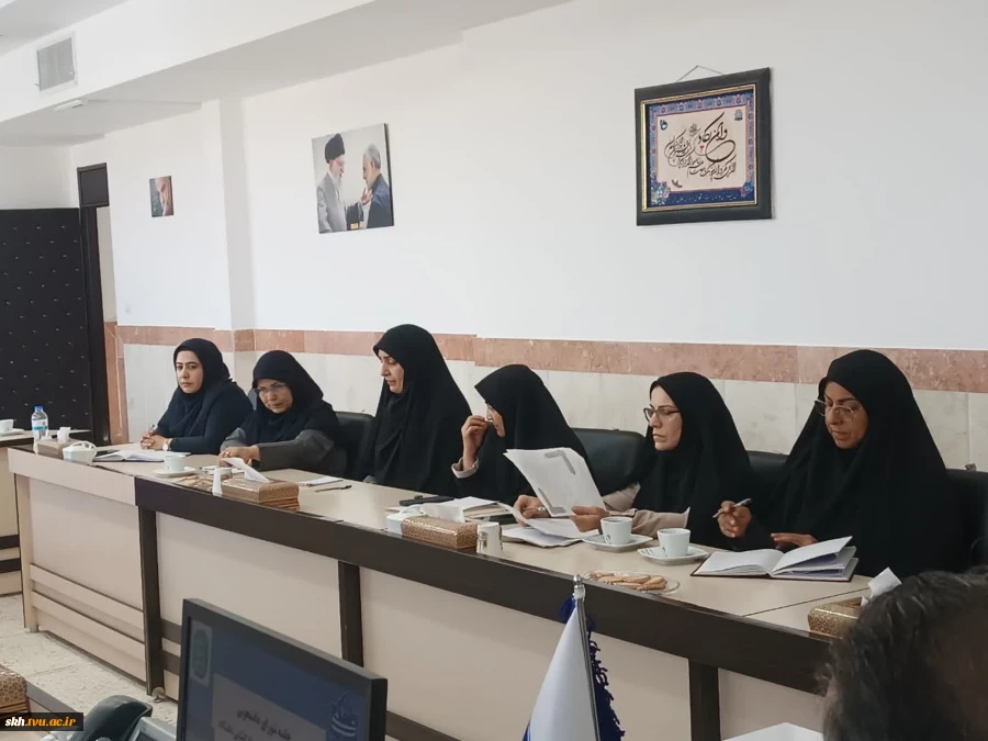 جلسه هم‌اندیشی و اتخاذ تمهیدات بازگشایی سال تحصیلی جدید در دانشگاه ملی مهارت استان خراسان جنوبی 4